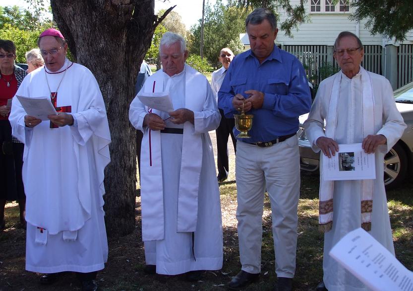  Bell Service at the Jandowae Church Centenary 26/4/09